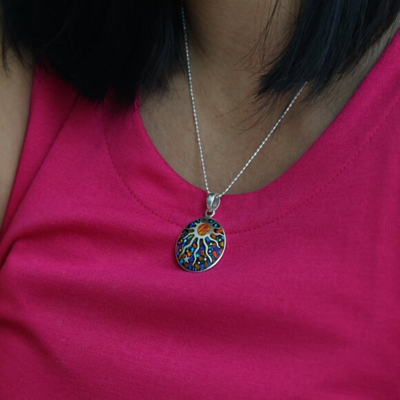 Sun & Star Lab Fire Opal Pendant Necklace For Ladies Wear, 925 Sterling Silver - Picture 6 of 10